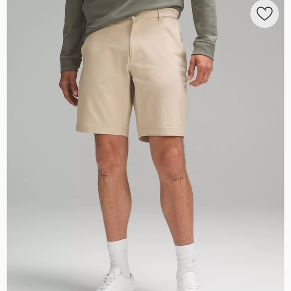 Lululemon Men’s Classic Fit Shorts 10”- Size 38 - Picture 1 of 16